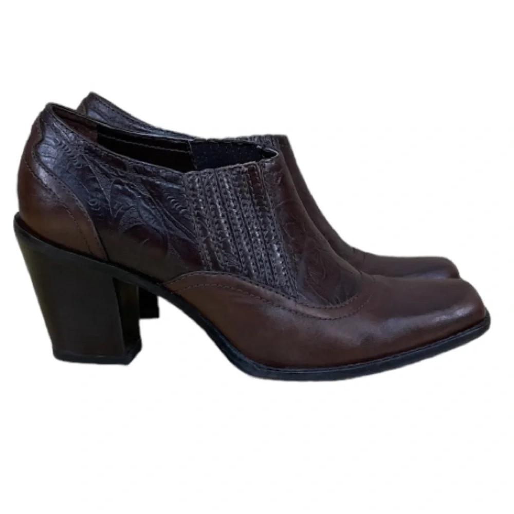 ANTONIO MELANI Brown Western Style Square Toe Women’s Ankle Boots Size 7 1/2M